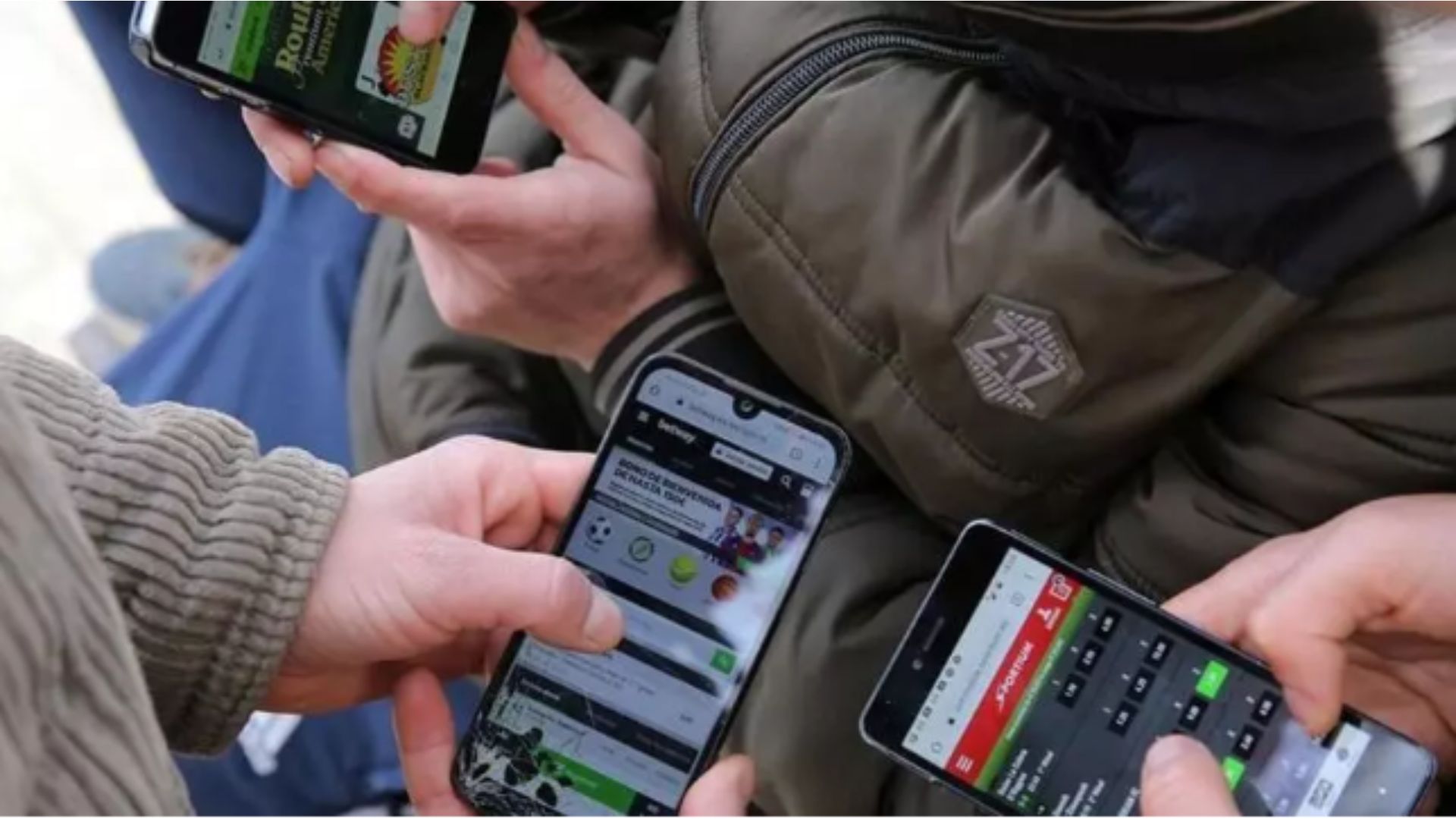 El reportaje publicado en La Opinión de Murcia “Los salones de juego tendrán control de acceso en la puerta"